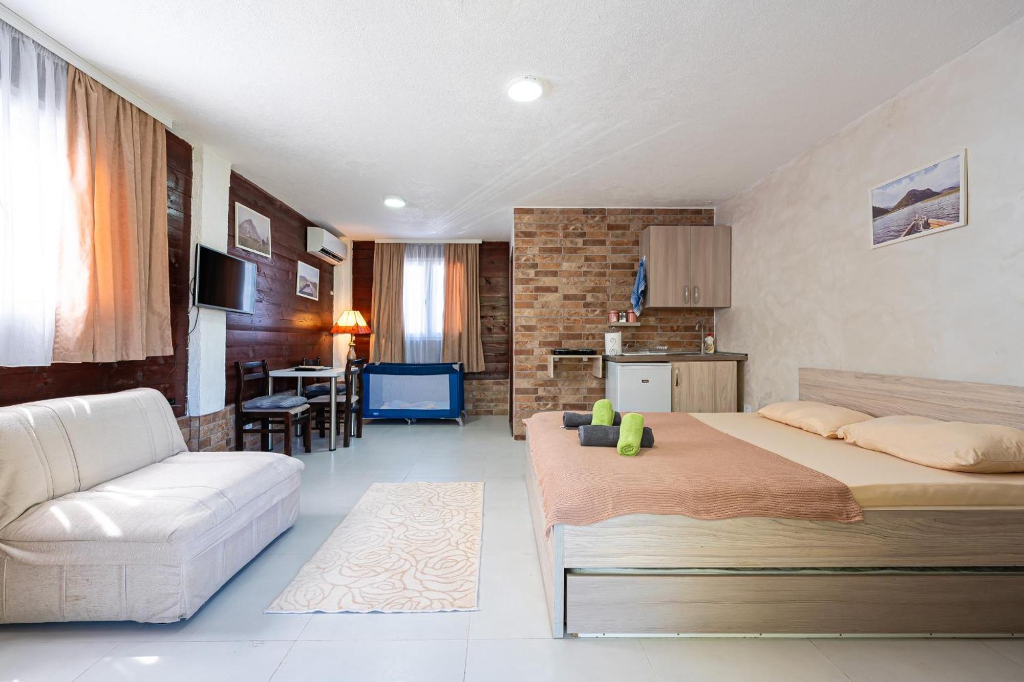 Apartments Obala 波德戈里察 外观 照片